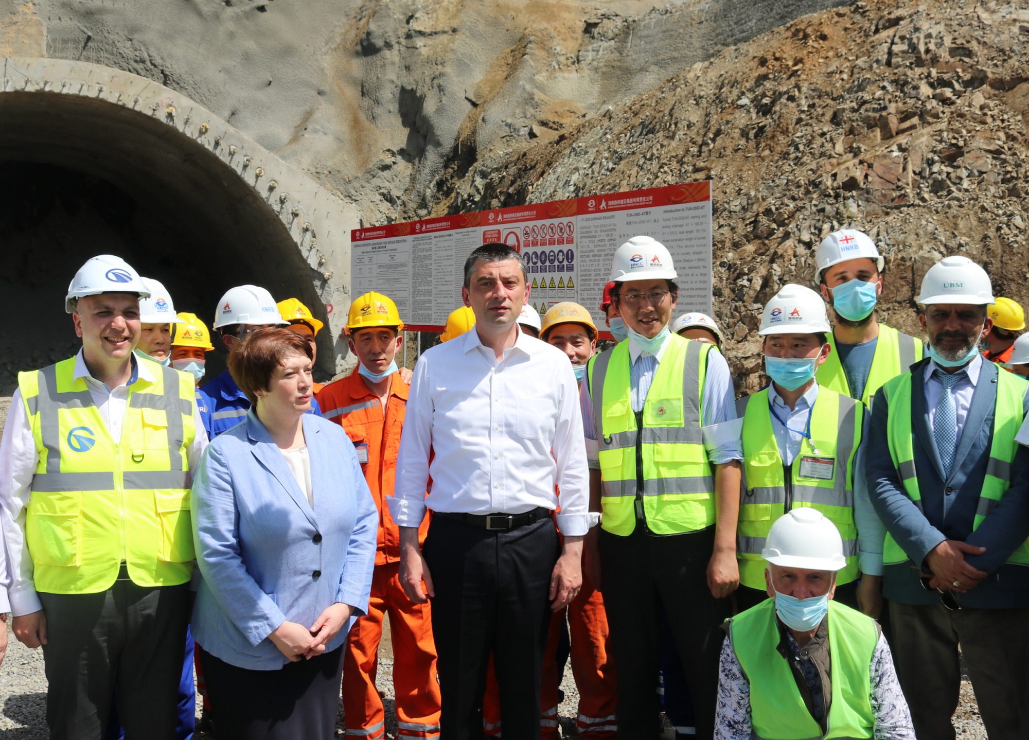 圖片 1-格魯吉亞總理到E60項(xiàng)目.jpg